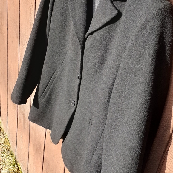 DONATED Locally | Wool & Cashmere Blend Coat - Picture 14 of 14